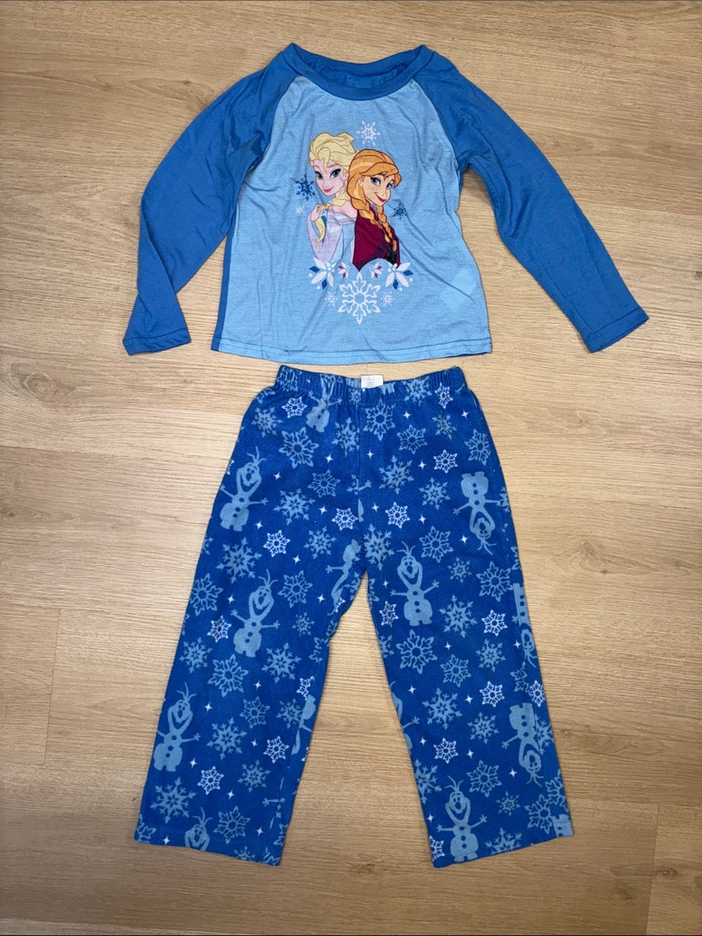 Disney Girls' 6 Blue Frozen Elsa Anna Pajama Set